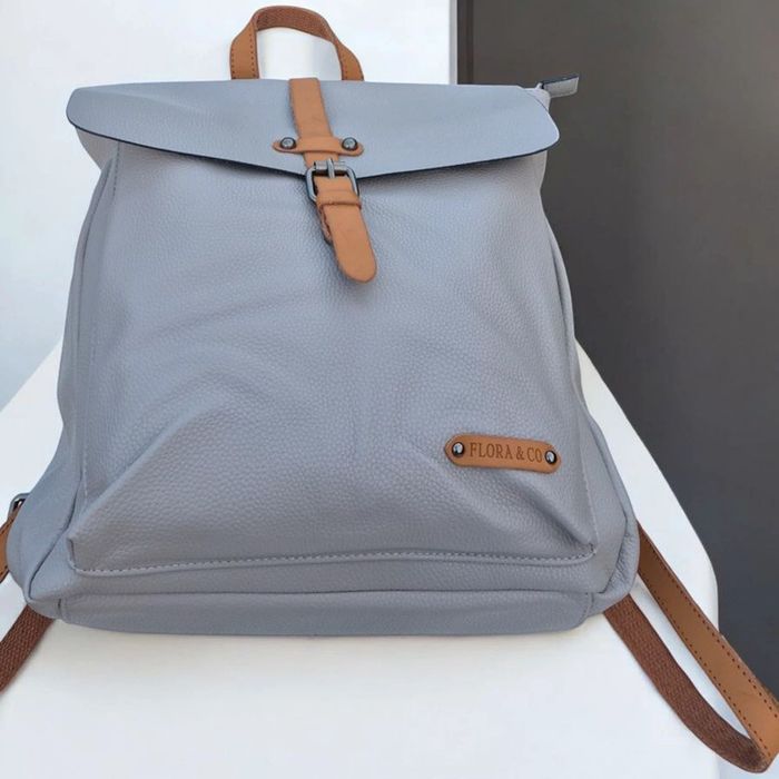 Sac à dos souple cuir polyuréthane flora&co gris clair - photo numéro 2