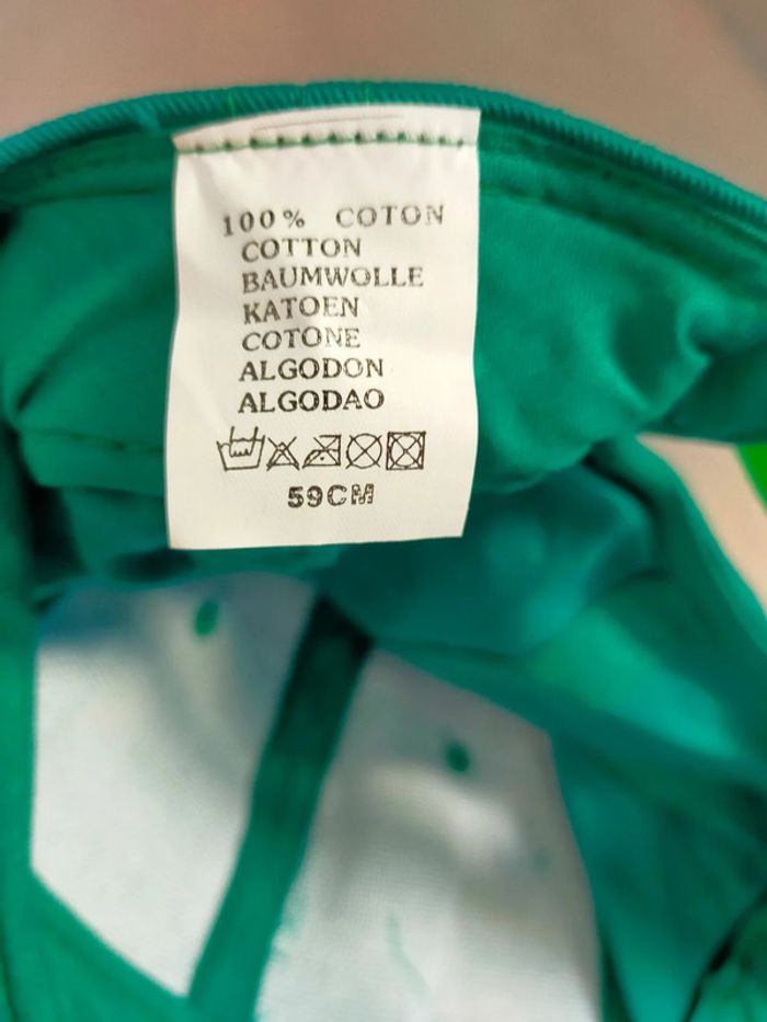 Casquette verte unie – style basique et moderne - photo numéro 4