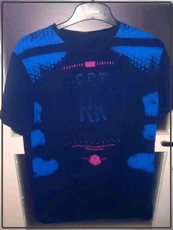 Jolie t shirt imprimée taille 42/44
