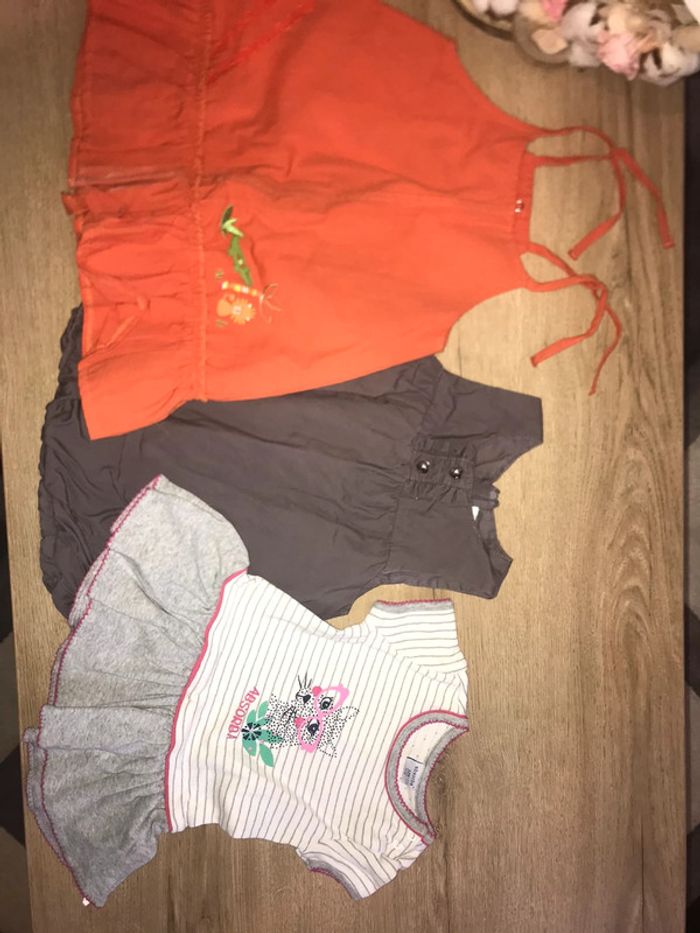 Lot de 3 robes d’été 12 mois