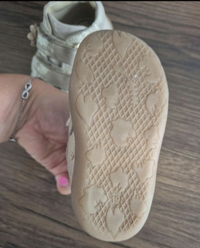 Chaussure bébé - photo numéro 3