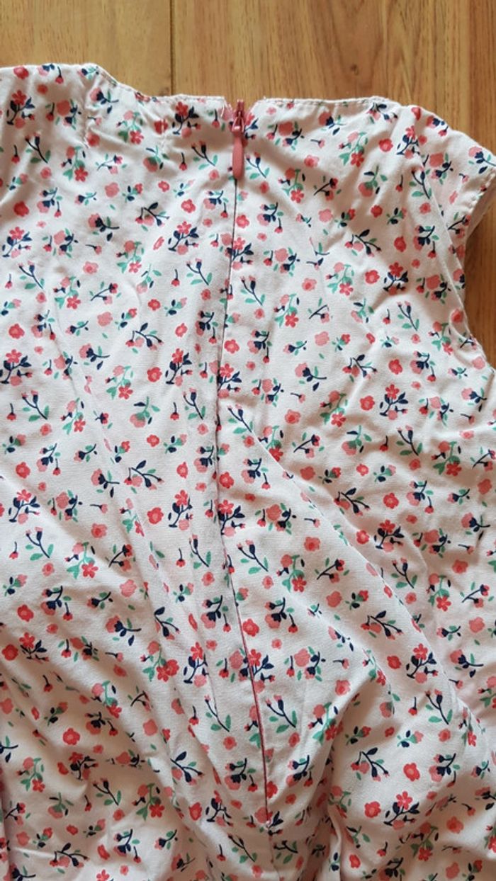 Robe fleurie 9 mois - photo numéro 2