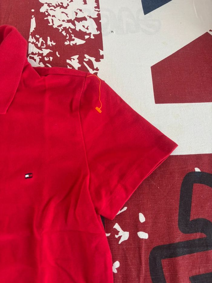 Polo Tommy Hilfiger rouge 5 boutons taille xs - photo numéro 6
