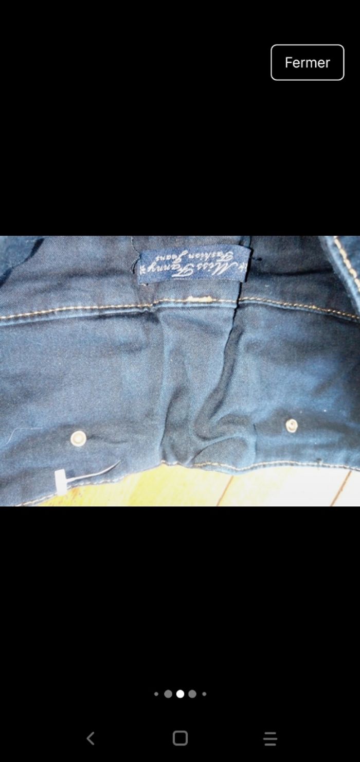 Pantalon Jeans, neuf avec strass taille M en 40/42 - photo numéro 4
