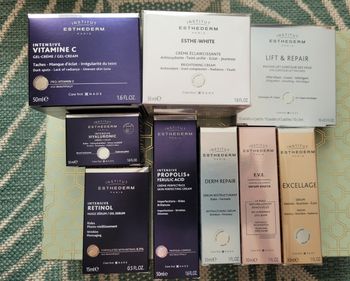 Soin du visage cosmetique Esthederm