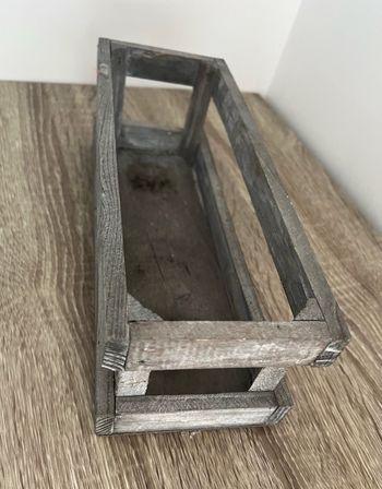 Support/rangement en bois grisé