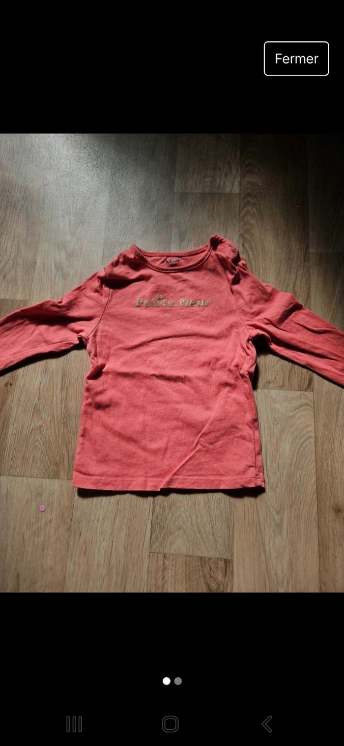T-shirt