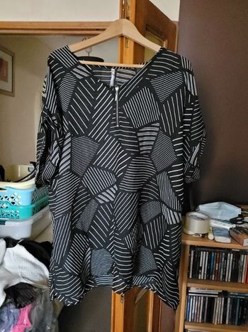 Tunique voile taille 54 blanche porte