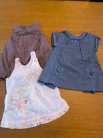 3 robes fille 9 mois