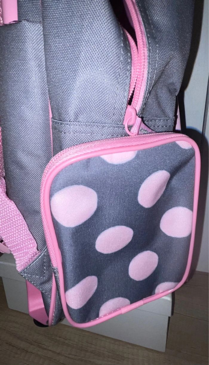 Lot Sac a roulettes Minnie + accessoires - photo numéro 3