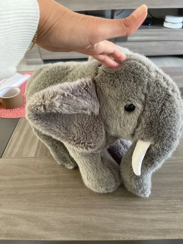 Peluche éléphant - photo numéro 3