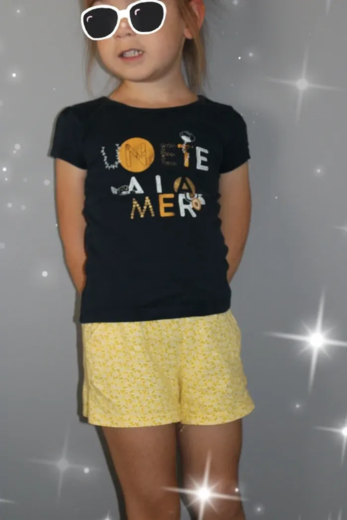 Magnifique ensemble short plus t-shirt taille 4 ans - photo numéro 5