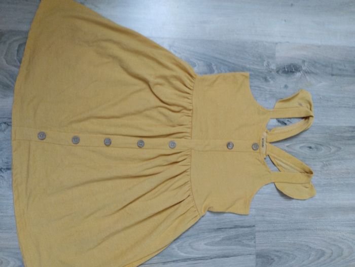 Robe jaune moutarde 💛 - photo numéro 5