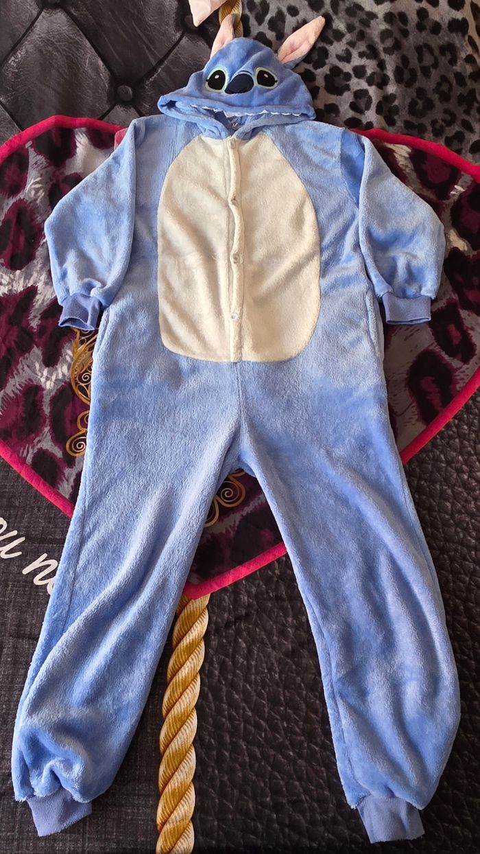 Combinaison Stitch