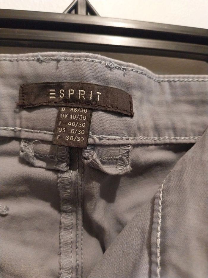 Pantalon gris clair - photo numéro 3