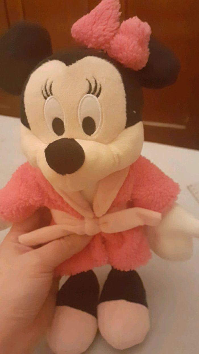 Peluche Minnie peignoir 30cm - photo numéro 2