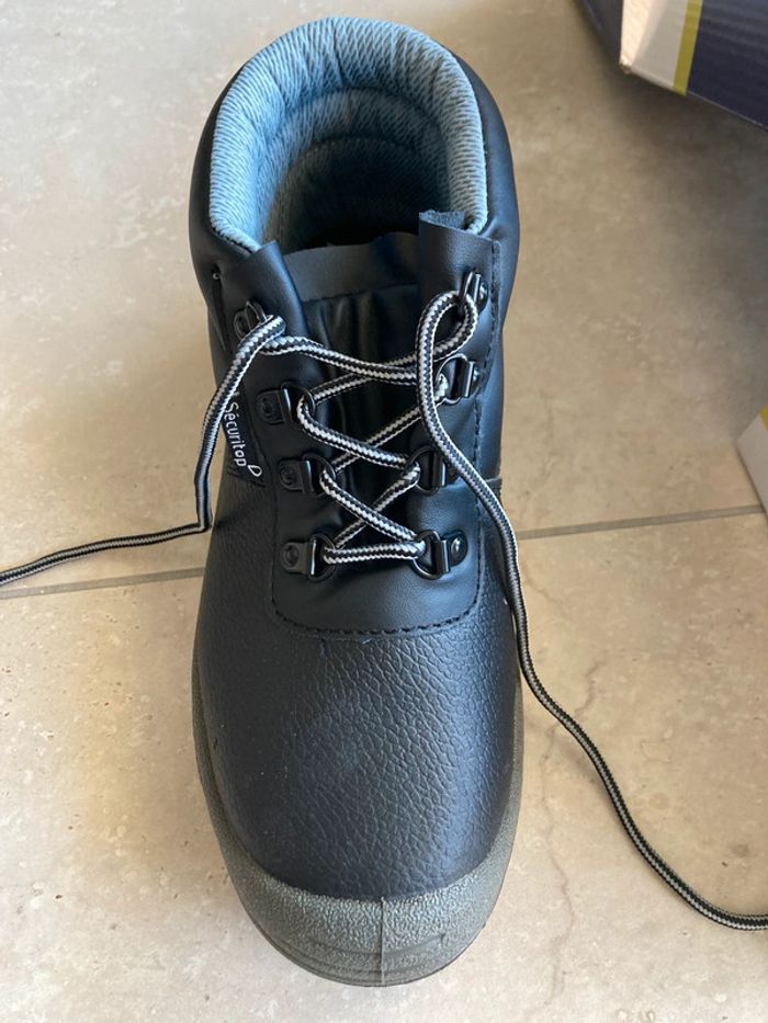 Chaussure de sécurité - photo numéro 7