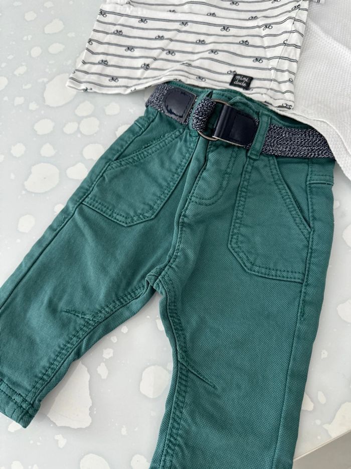 Pantalon bleu + 1 t-shirt - photo numéro 2