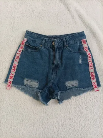 Short Jennyfer taille 36