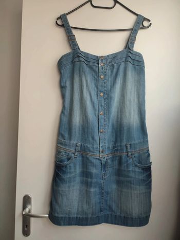 Robe en jean boutonnée