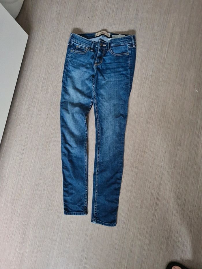 Jeans hollister w26 l 29 34/36 - photo numéro 5