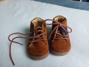 Chaussures bébé Saxo Blues Taille 18 en cuir/daim marron