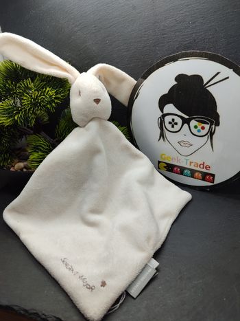 Doudou Lapin Blanc Beige Crème Marron Sergent Major Étoile Mouchoir Plat 1095