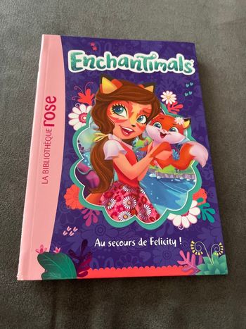 Livre bibliothèque rose enchantimals tome 1