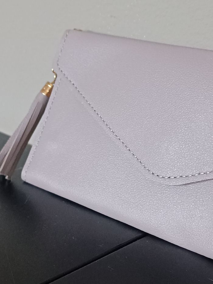 Portefeuille - photo numéro 3