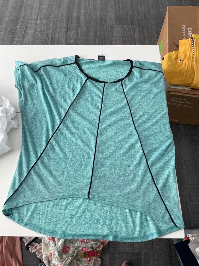 TEE shirt marque Karl Marc john taille xs noir turquoise - photo numéro 5