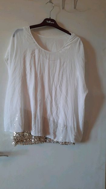 Blouse avec paillettes doré