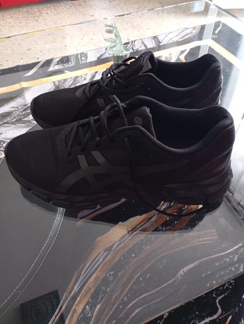 Baskets asics gel carbon neuve sans étiquette