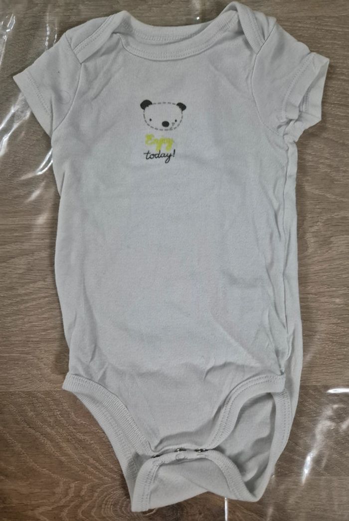 Lot de vêtements 9mois bébé garçon - photo numéro 4