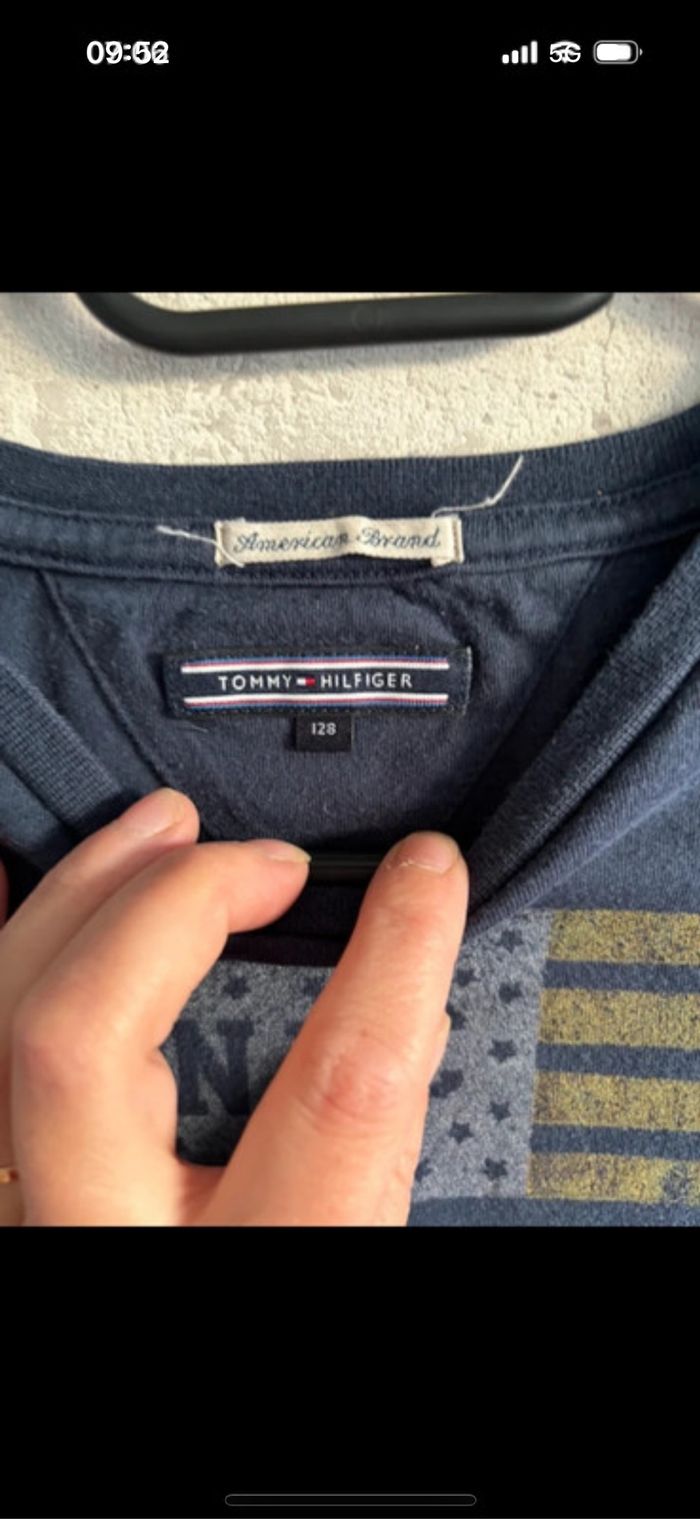 Tee shirt tommy hilfiger taille 8 ans - photo numéro 3