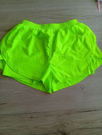 Short shein 11/12 ans