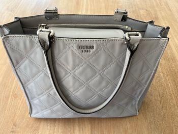 Sac à mains Guess