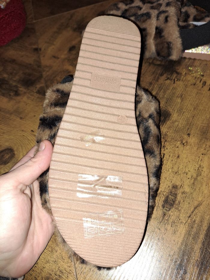 Pantoufle - photo numéro 3