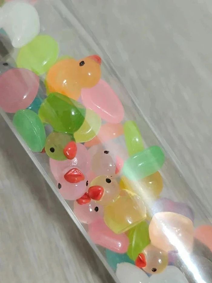 Tube sensoriel lumineux retour au calme galets et canards - photo numéro 5