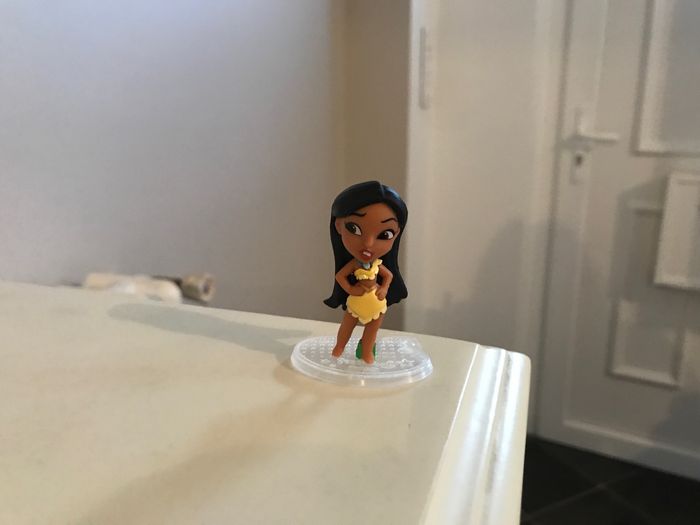 Figurine pocahontas disney