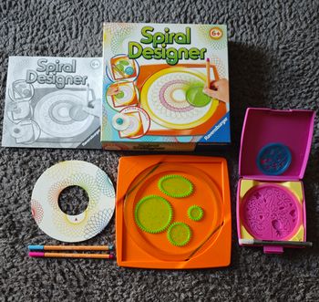 Spiral designer +mandala designer flamingo