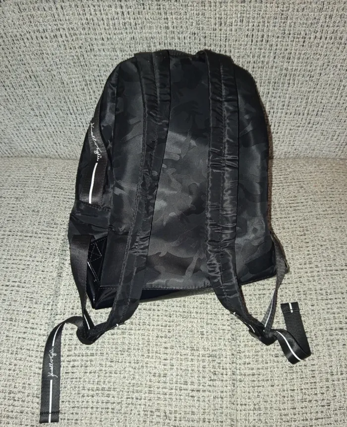 Sac à dos noir Kendall + Kylie - photo numéro 2