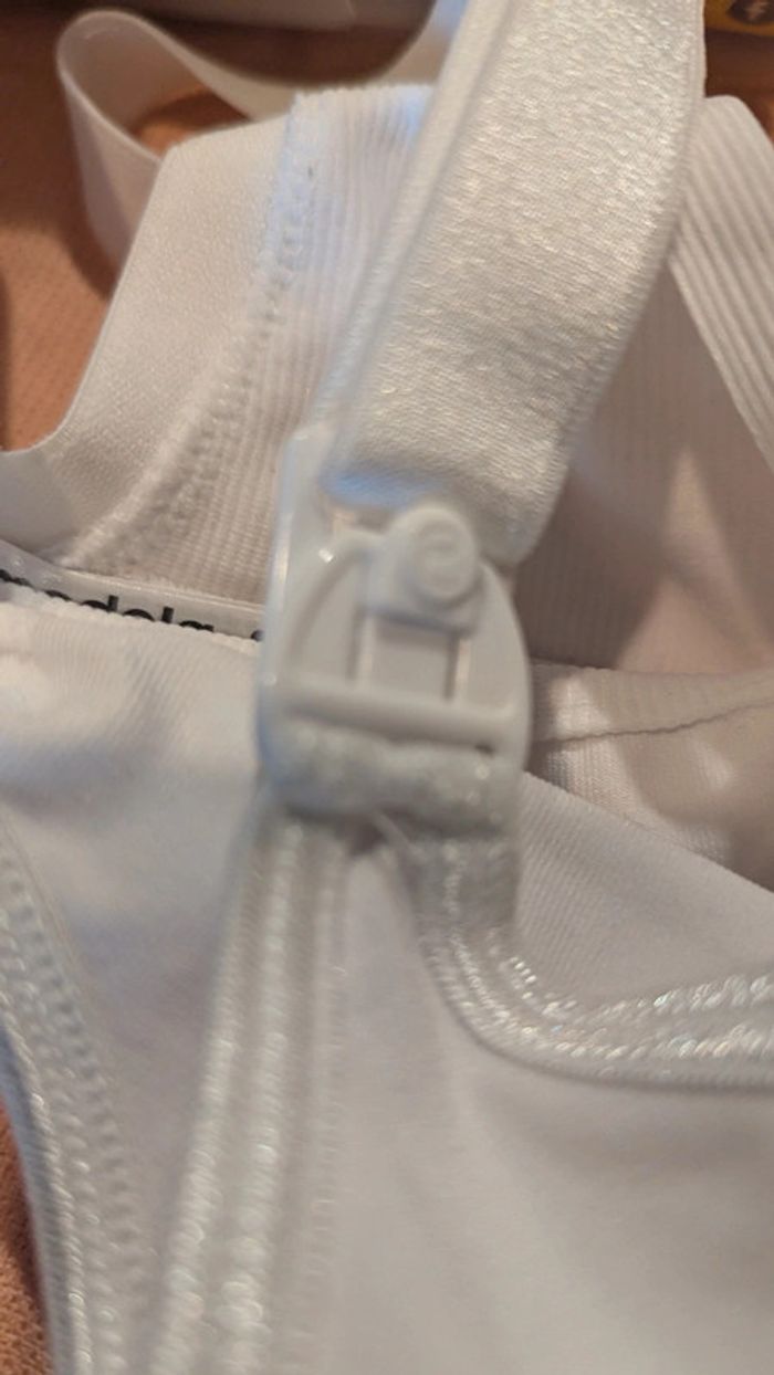 Lot de 2 soutien-gorge Medela allaitement S - photo numéro 11