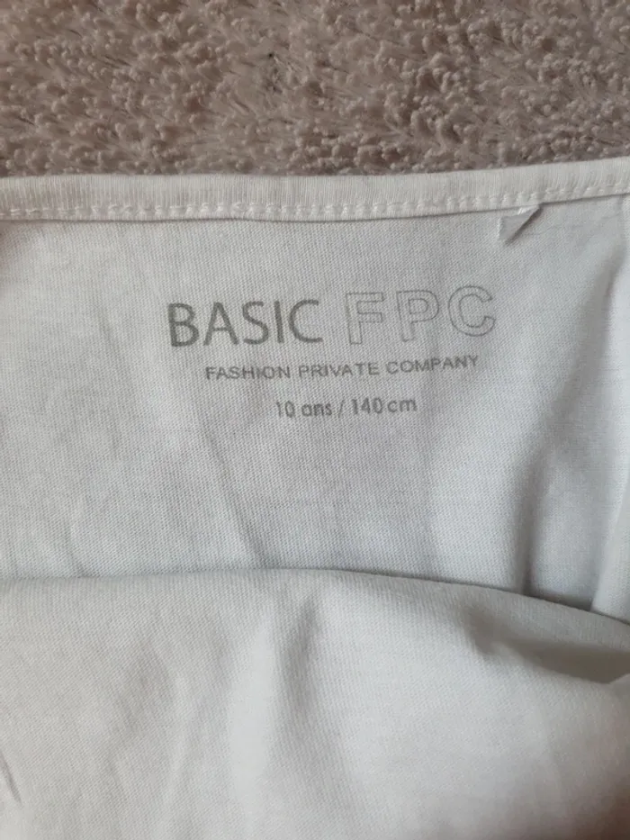Débardeur blanc FPC taille 10 ans - photo numéro 3