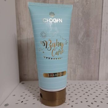 Shampooing spécial bébé