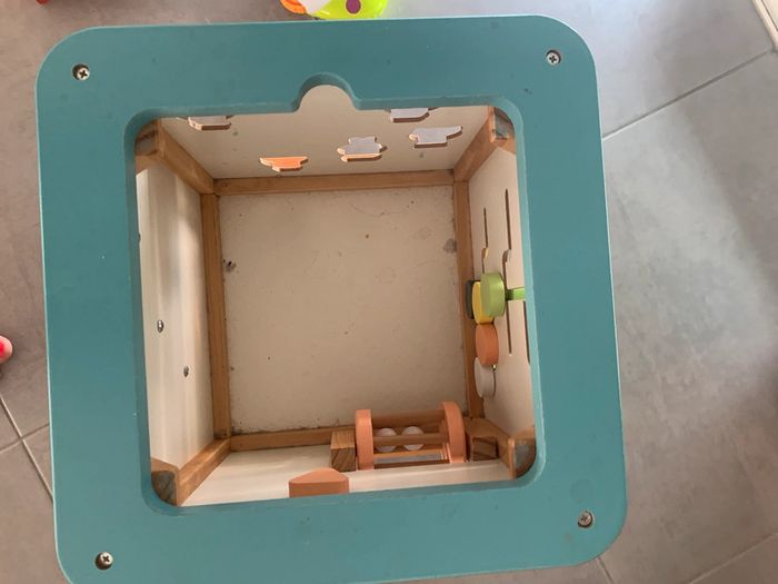 Grand cube d’activité en bois - photo numéro 7