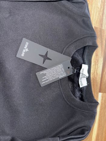 Pull stone island