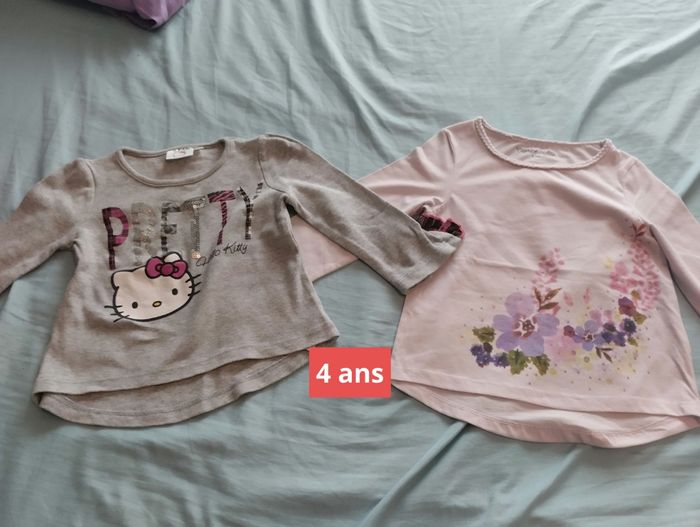 T-shirts manches longues taille 4 ans