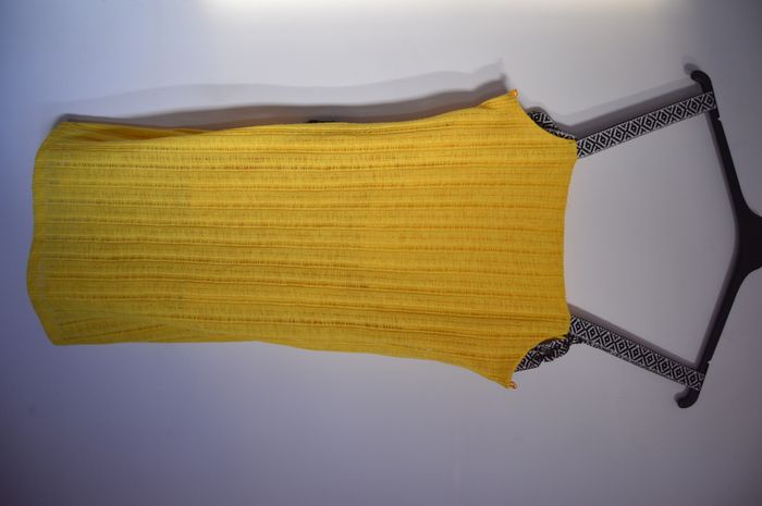 Robe jaune Zara M – bretelles ethniques noires & blanches, style été