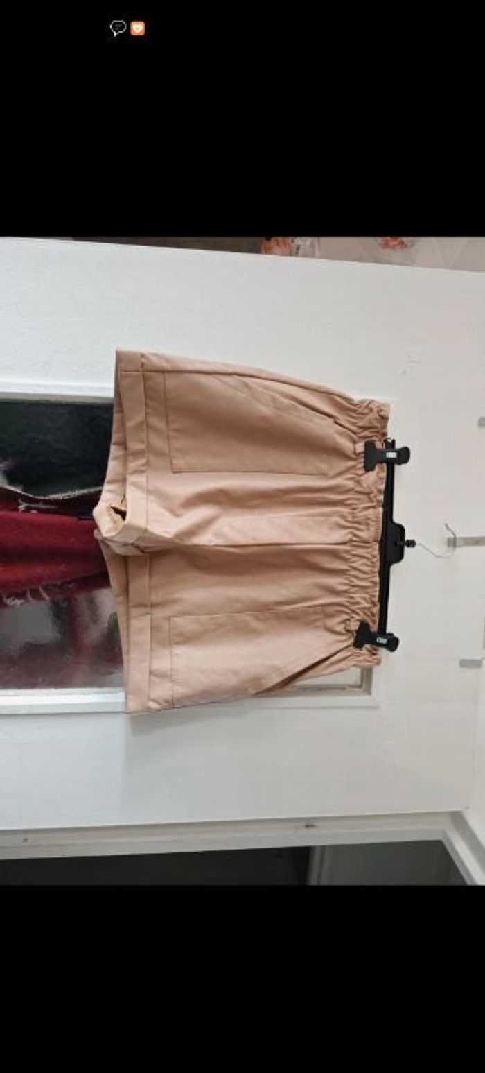 Short en cuir