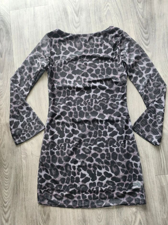 Robe moulante leopard